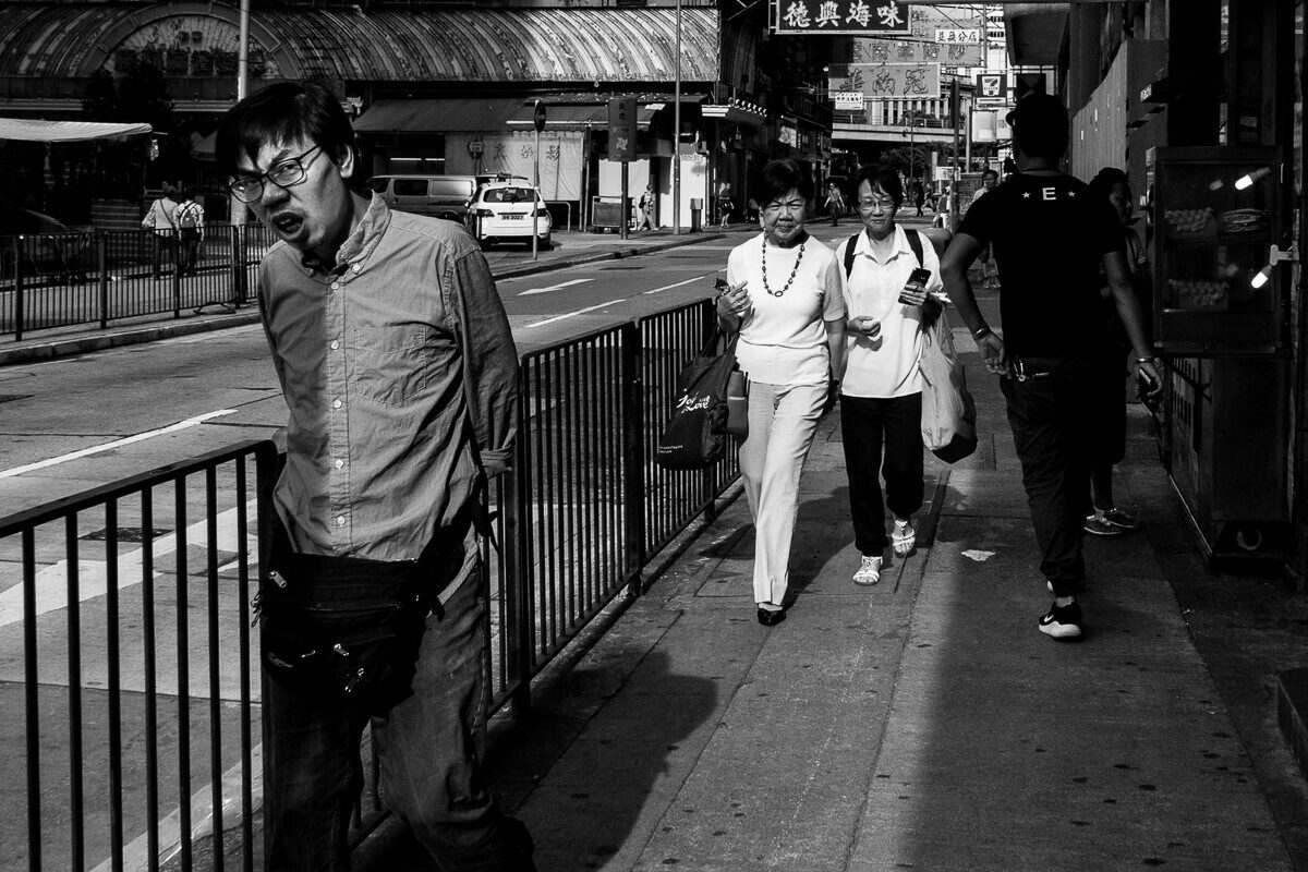 Street photo by Olivier Duong, Hong Kong