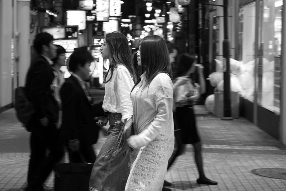 Street photo by Olivier Duong, Osaka